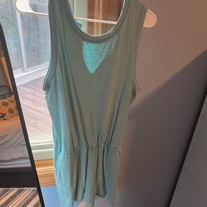 Z supply shorts romper L. NWT